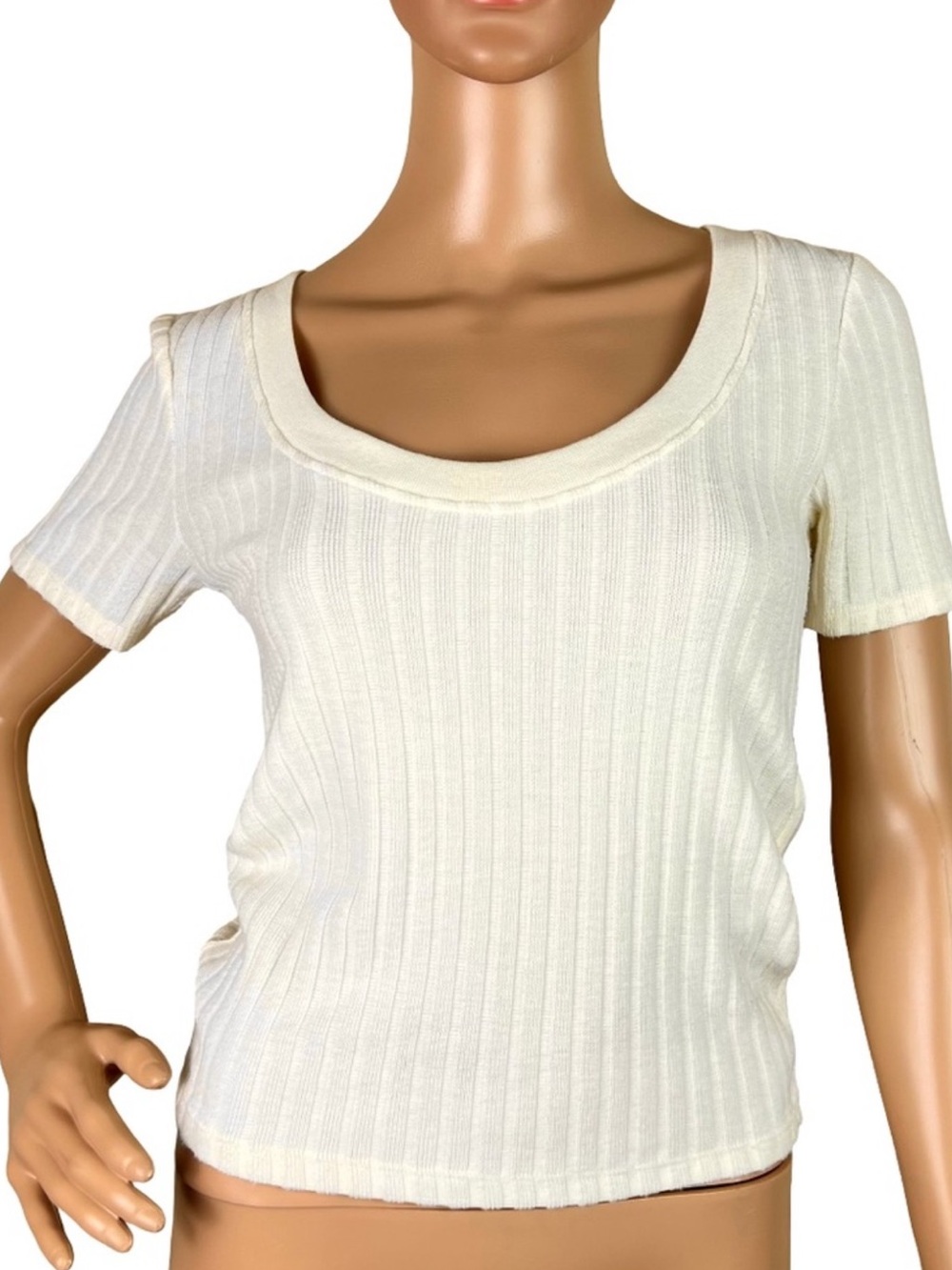 ZARA IVORY SHORT SLEEVE KNIT TOP - Picture 1 of 5